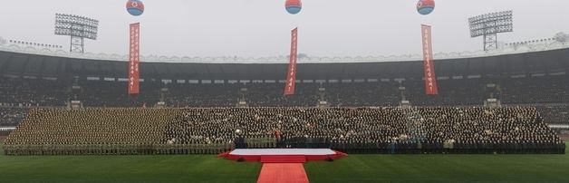 北김정은, 당대회 앞두고 '청년 결속'…청년동맹 80주년 행사