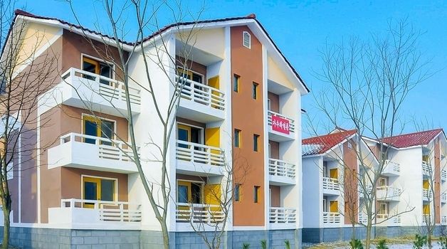 北 온천군 대령농장에 건설된 '문화주택'들