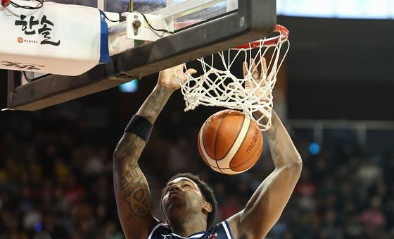 네이던 나이트 '덩크'