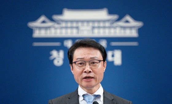 靑, 신임 정무수석에 홍익표 전 원내대표
