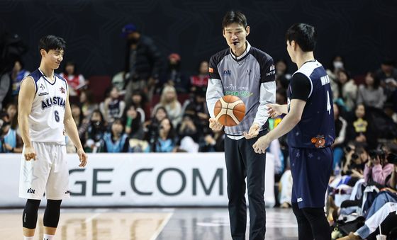 김주성 감독, 심판으로 변신