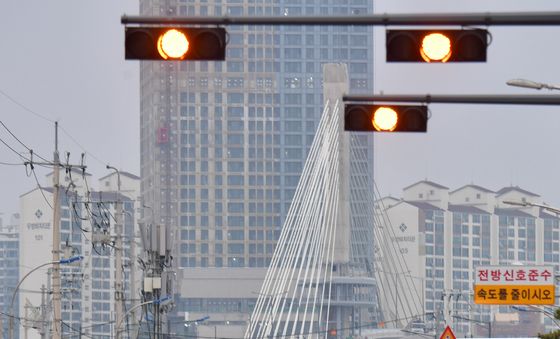 포항 해오름대교 막바지 공사 중