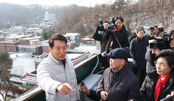 관악 신림7구역 재개발 현장 점검한 오세훈 시장