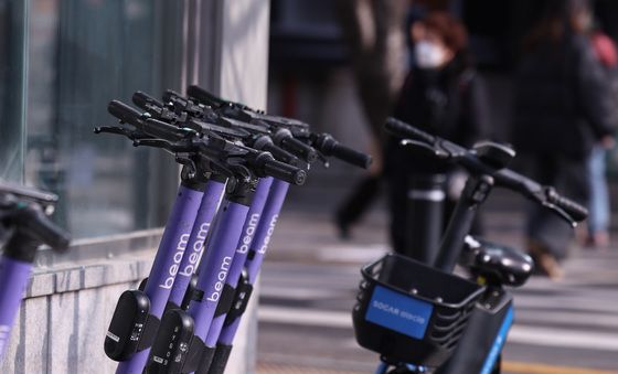 서울시, 전동킥보드 운전면허 확인 의무화 도입