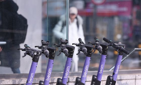 서울시, 전동킥보드 면허 확인 의무화 추진