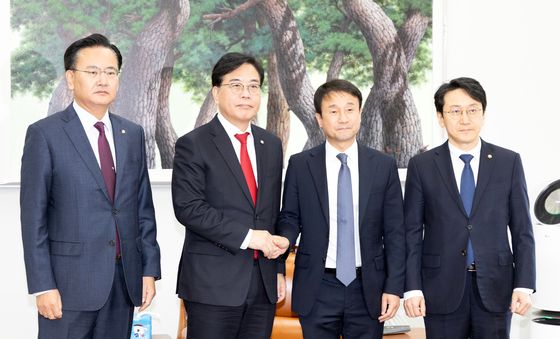 여야 원내대표 회동