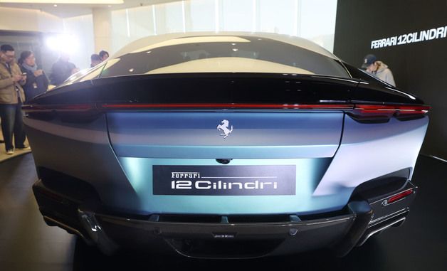 페라리 12 칠린드리 테일러메이드 공개