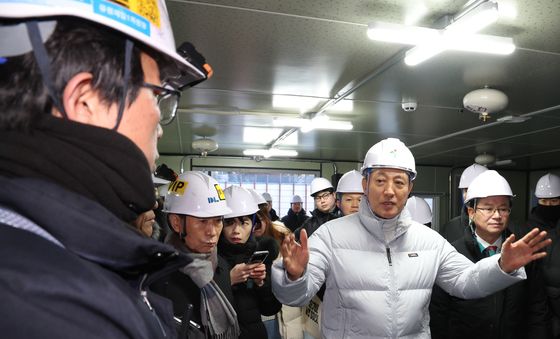 오세훈 시장, 영등포 재건축 현장서 민간건축 안전 점검