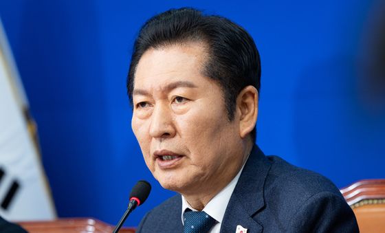 발언하는 정청래