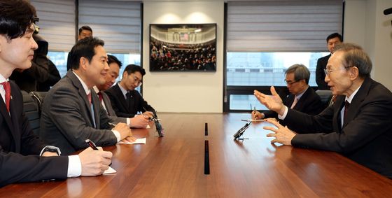 MB 조언 듣는 장동혁 대표