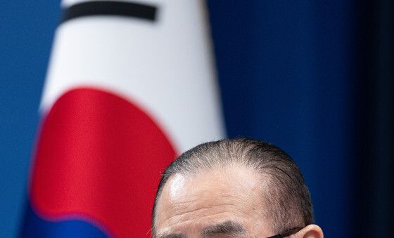 브리핑 하는 위성락 안보실장