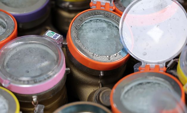 '영하 12도' 냉동고 한파, 서울 얼렸다…수도계량기 8건 동파