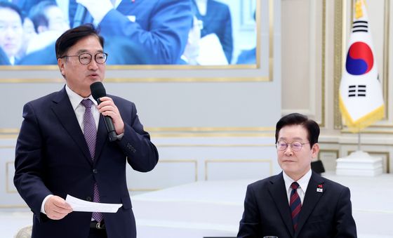 건배제의 하는 우원식 국회의장