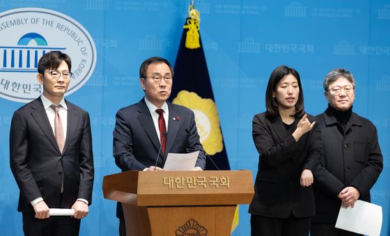 국민의힘 과방위, 문체위 현안 기자회견하는 최형두 의원