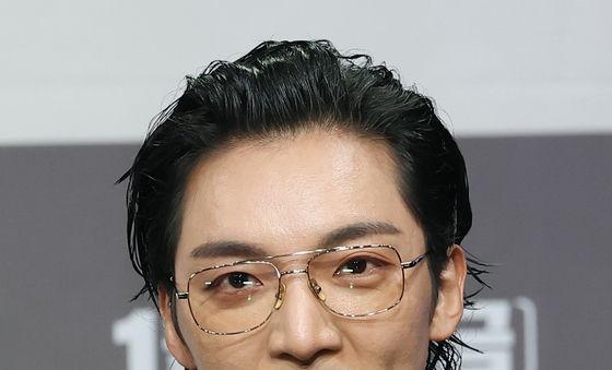 인사말 하는 황희