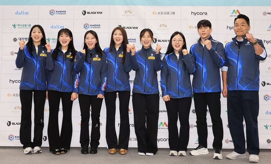 컬링 국가대표 '밀라노에서 활약 기대하세요!'