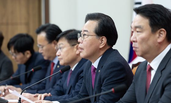 송언석 "홍익표, 장동혁 단식농성장부터…쌍특검 역할 해야"