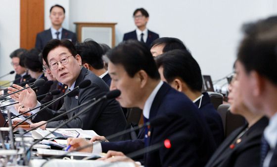 질문하는 이재명 대통령