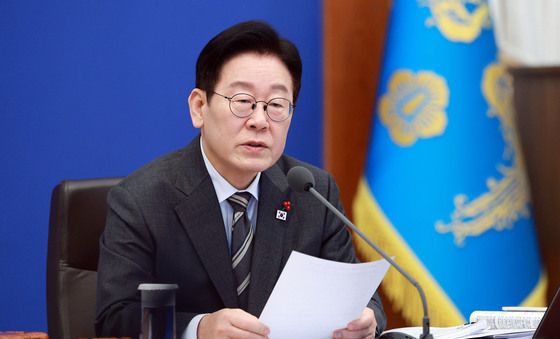 국무회의 발언하는 이재명 대통령