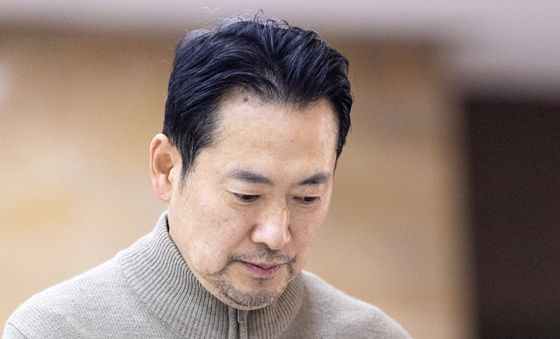 로텐더홀 걷는 장동혁 대표