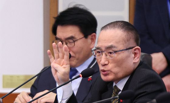 발언하는 위성락 안보실장