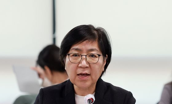 발언하는 정은경 보건복지부 장관