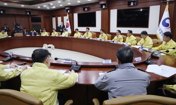 국가테러대책위원회의 주재하는 김민석 총리