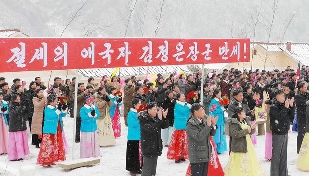 북한 성간군 부지리 '새집들이' 진행