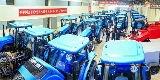 9차 당대회 앞둔 北 …"노력적 성과 맞이할 열의 고조"