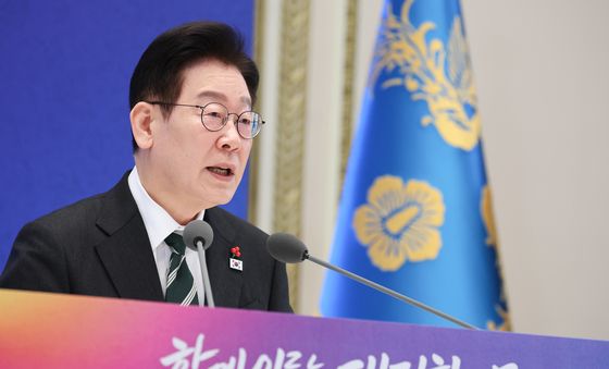 답변하는 이재명 대통령