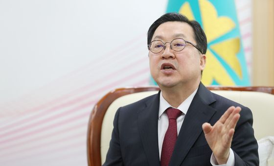 발언하는 이장우 대전시장
