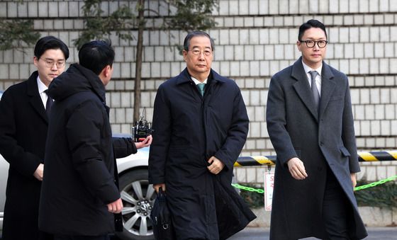 한덕수, 법정으로