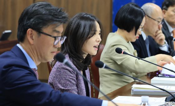 발언하는 김진아 외교부 2차관