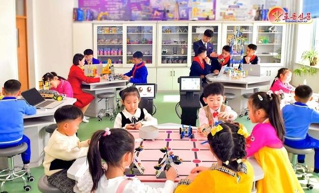 北 낙랑구역 전진고급중학교 '혁신적 특색있는 교정' 선전