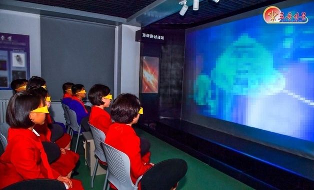 북한 낙랑구역 전진고급중학교 조명…TV방송실 등 선전