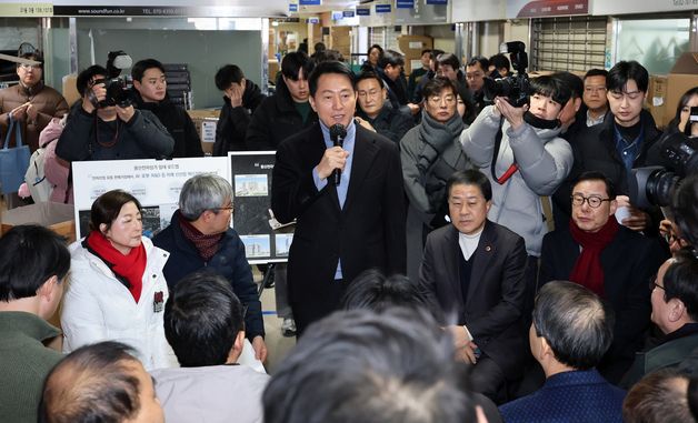 오세훈 시장, 용산전자상가 상인들과 간담회