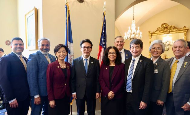 김민석 국무총리, 미 하원 주요인사 초청 오찬 간담회 참석