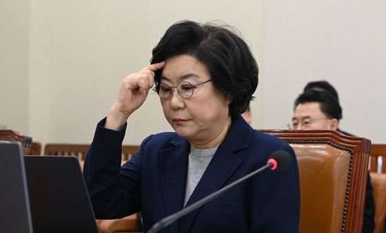인사청문회 출석한 이혜훈 장관 후보자
