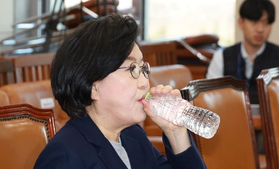 속 타는 이혜훈