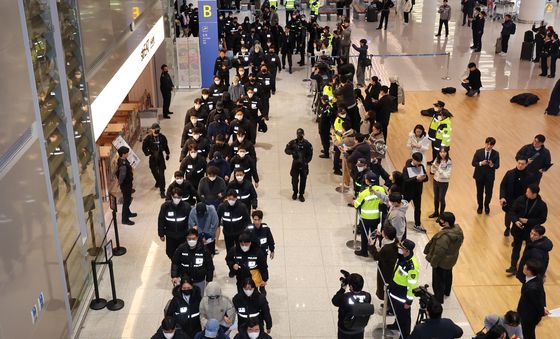 캄보디아서 스캠 범죄 저지른 한국인 73명 강제 소환