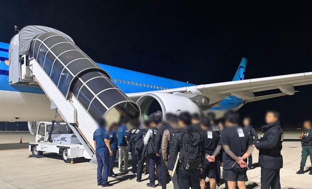 역대 최대 규모 캄보디아 스캠 조직원 73명, 국내 송환