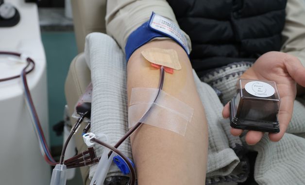 헌혈의 가치를 달콤하게…두쫀쿠 내건 서울동부혈액원