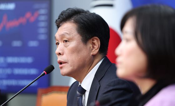 발언하는 조승래 민주당 사무총장