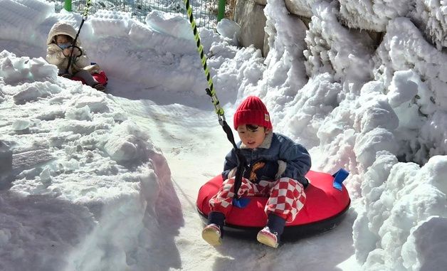\'빙글빙글\' 회전썰매