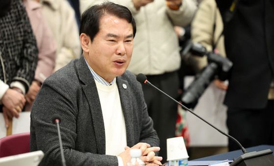 발언하는 이정선 광주시교육감