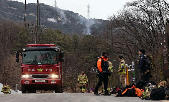큰불 잡힌 수락산 화재현장