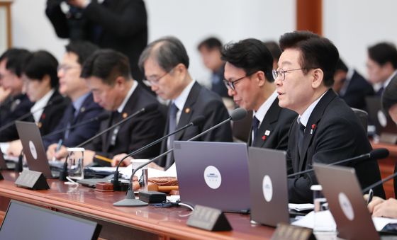 국무회의 발언하는 이재명 대통령