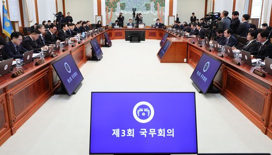 국무회의 발언하는 이재명 대통령