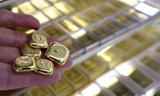 천정부지 오르는 금값