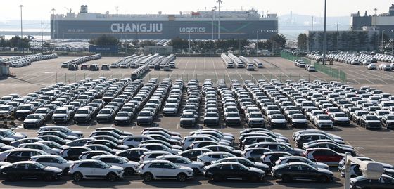 트럼프 “관세 15%에서 25%로…한국 국회 무역합의 어겼다”